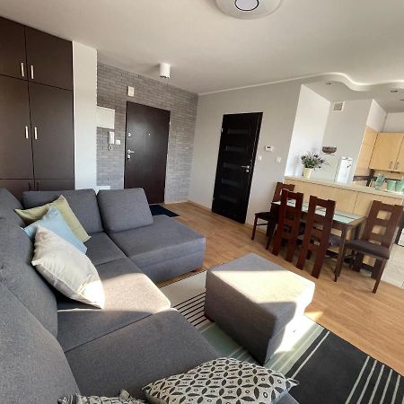 Komfortowe Studio 52 M2 W Centrum Grojca Grojec  エクステリア 写真
