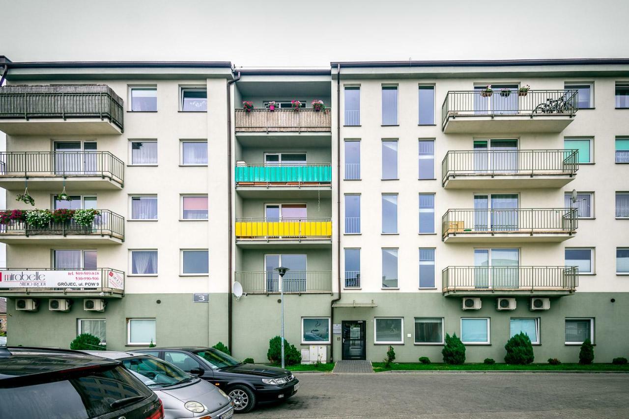 Komfortowe Studio 52 M2 W Centrum Grojca Grojec  エクステリア 写真